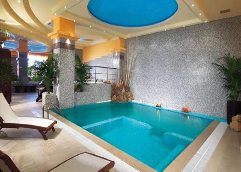 Alexandros Palace Hotel