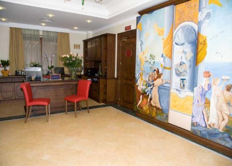 Artemis Hotel