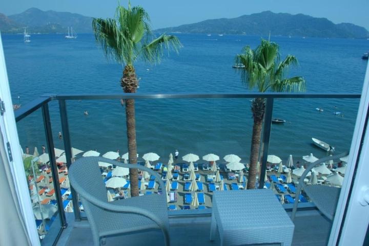 Hotel Begonville Beach