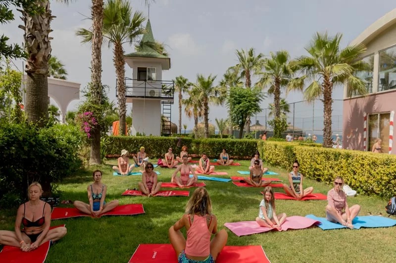 Holiday Garden Resort Hotel