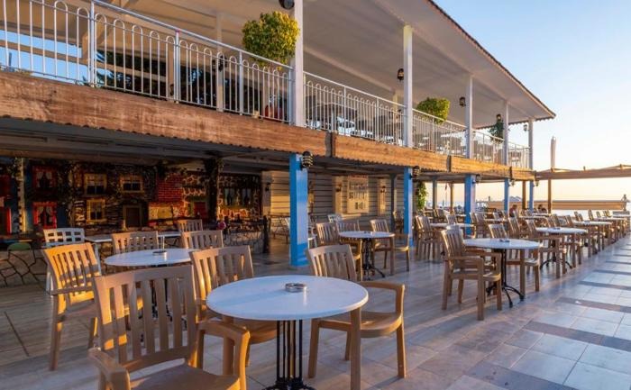 Hotel Armas Beach
