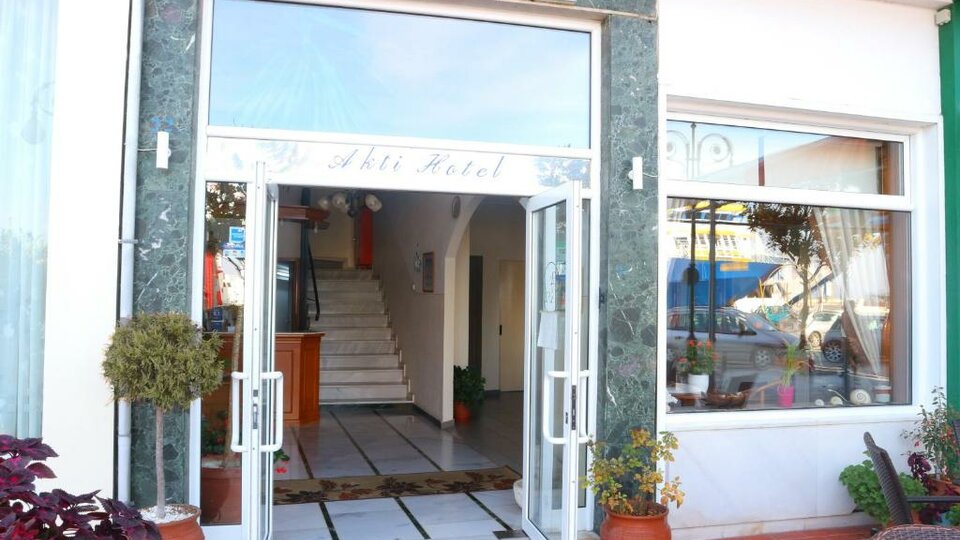 Akti Hotel