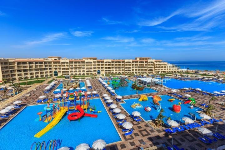Albatros White Beach