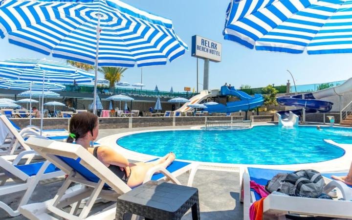 Relax Beach Hotel