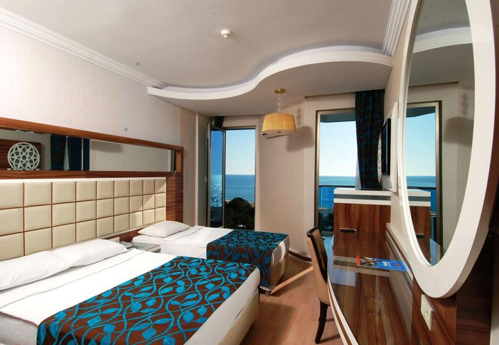 Grand Zaman Beach Hotel