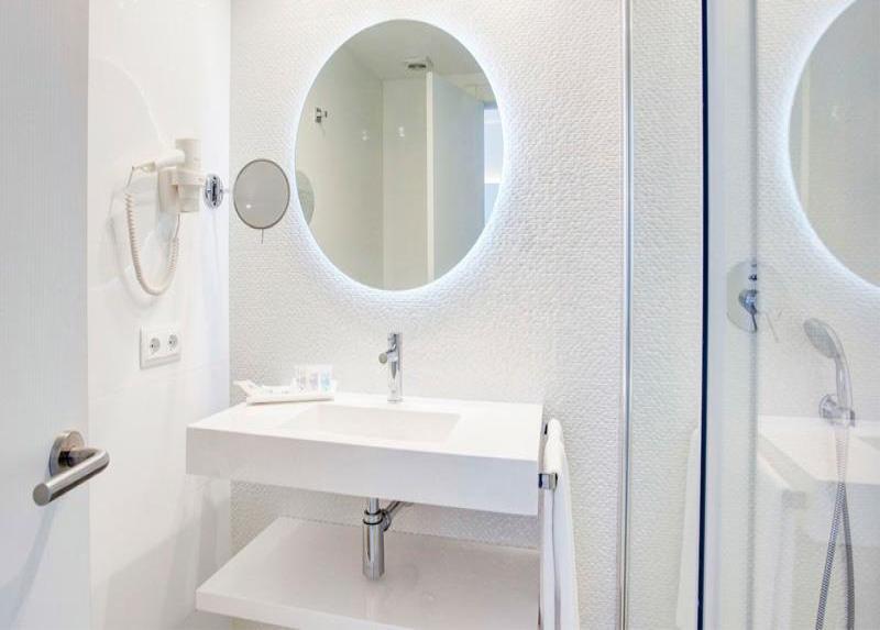 Grupotel Farrutx Hotel