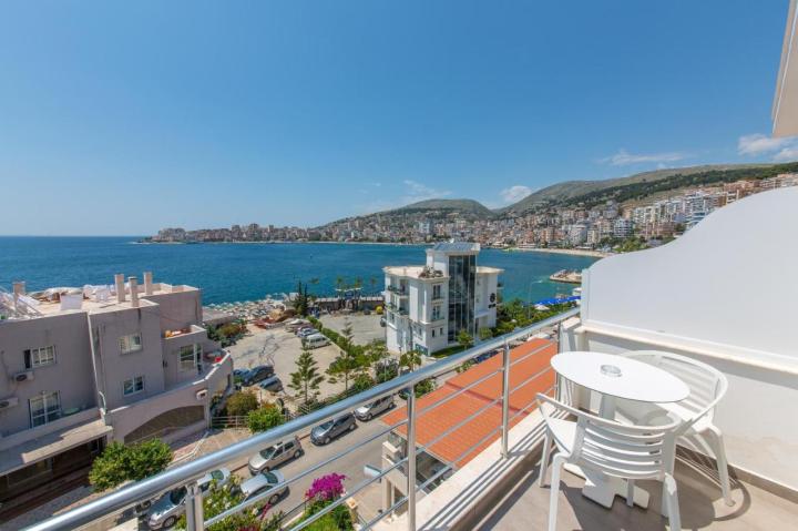 Hotel Agimi & S