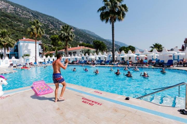 Hotel Karbel