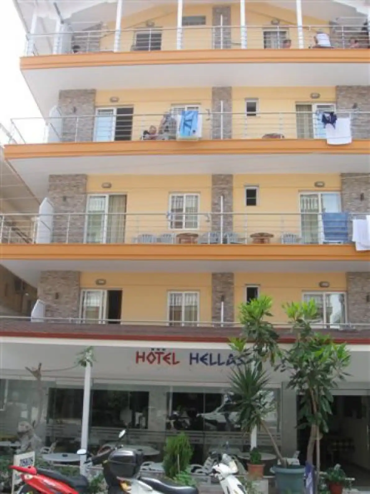 Aparthotel Hellas