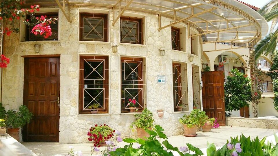 Hotel Asteras