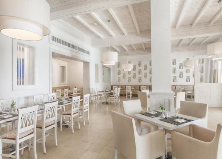Hotel Jaz Almazino