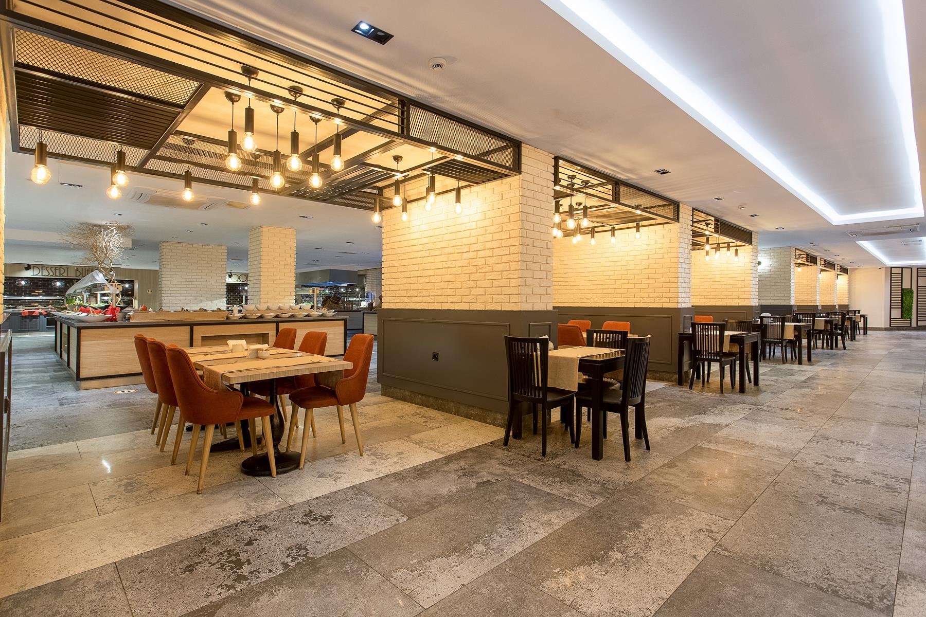 NoxInn Deluxe Hotel