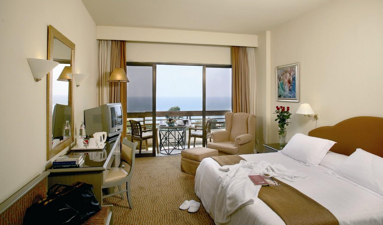 Grandresort Beach Hotel by Leonardo