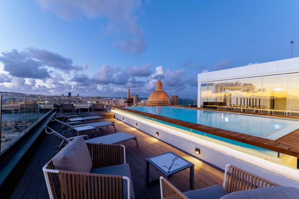 The Embassy Hotel
