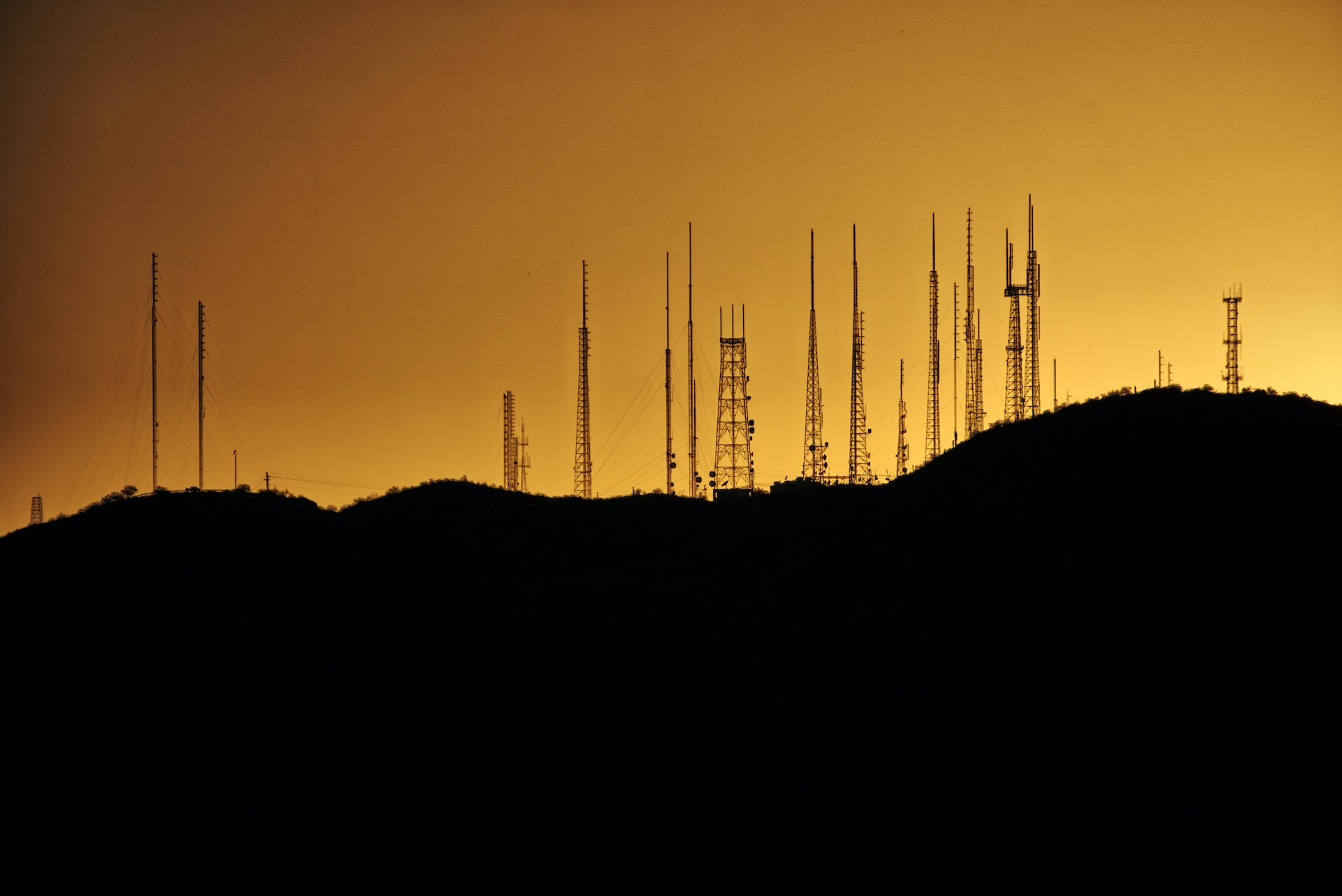 Connecting to Success: A Guide to Internet and Connectivity When Worki