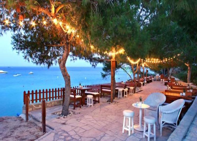 Grecian Park Hotel