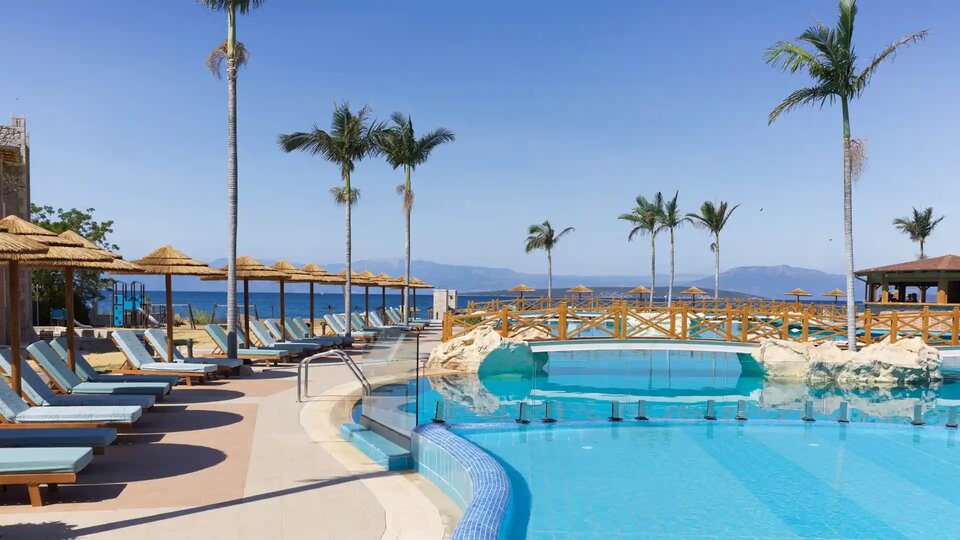 Seafos Luxury Resort and Spa