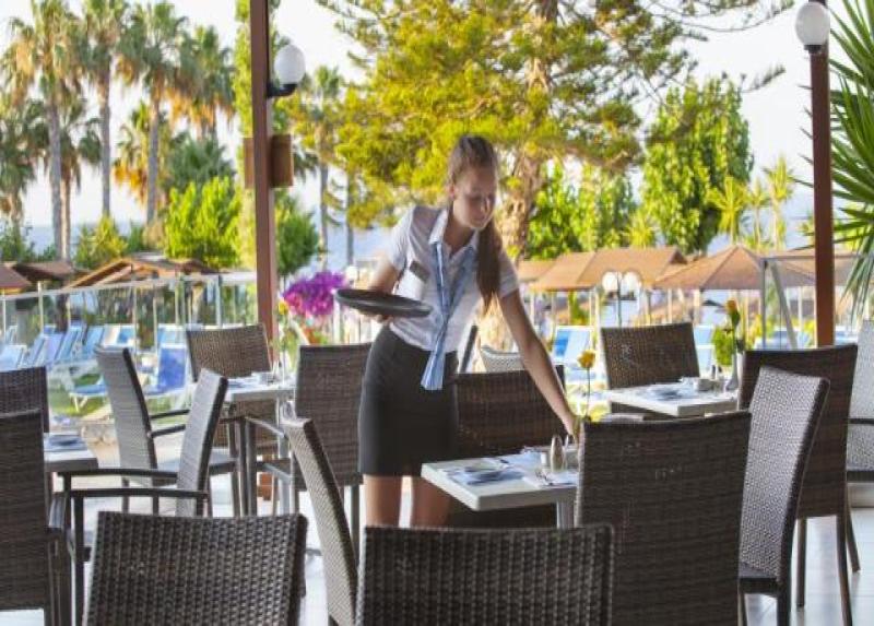 Cavo Maris Beach Hotel