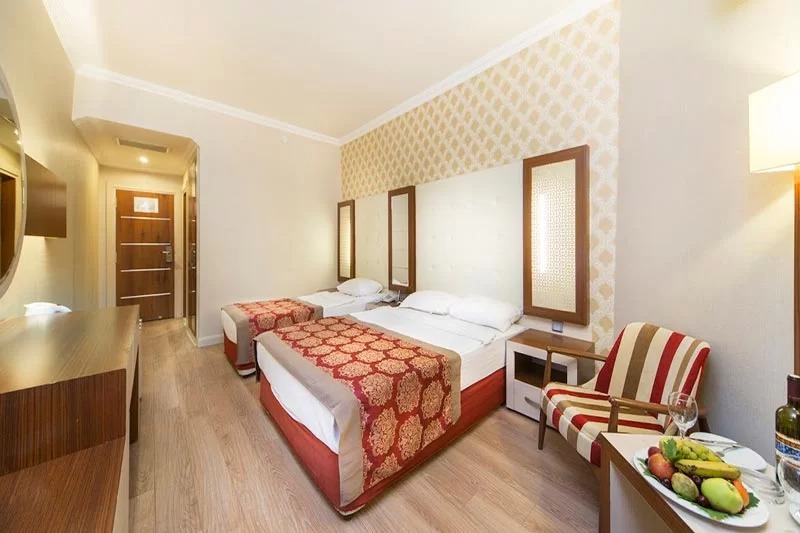 Doganay Beach Club Hotel