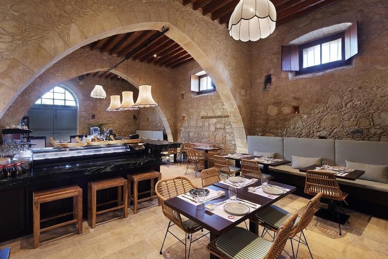 Polis 1097 by Louis Hotels