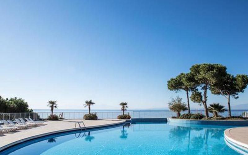 Aria Claros Beach & Spa Resort Hotel