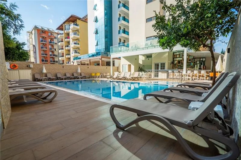 Kleopatra Celine Hotel