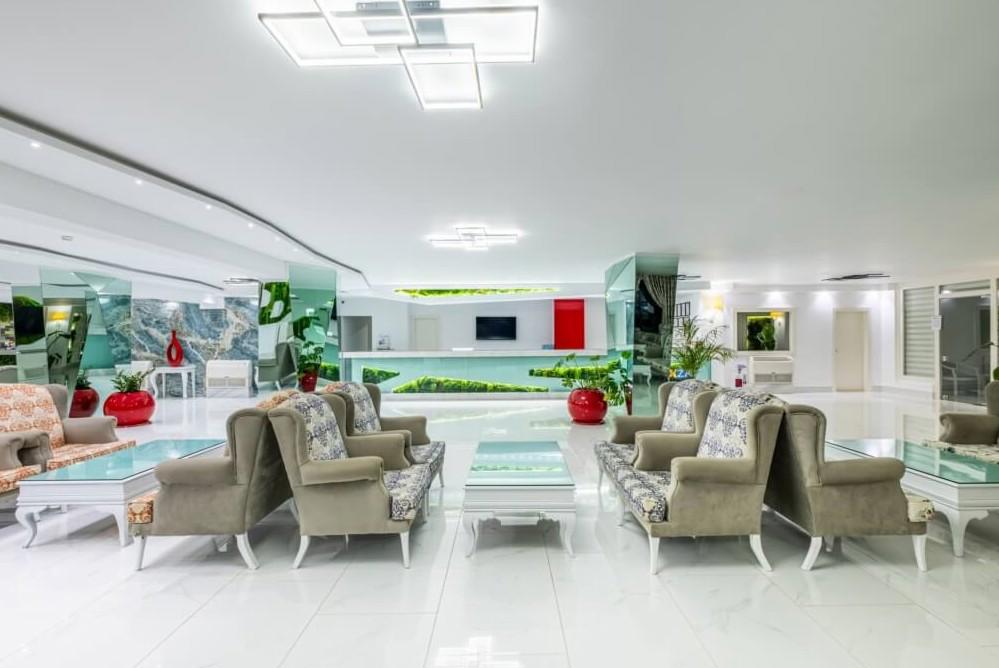 Senza Grand Santana Hotel