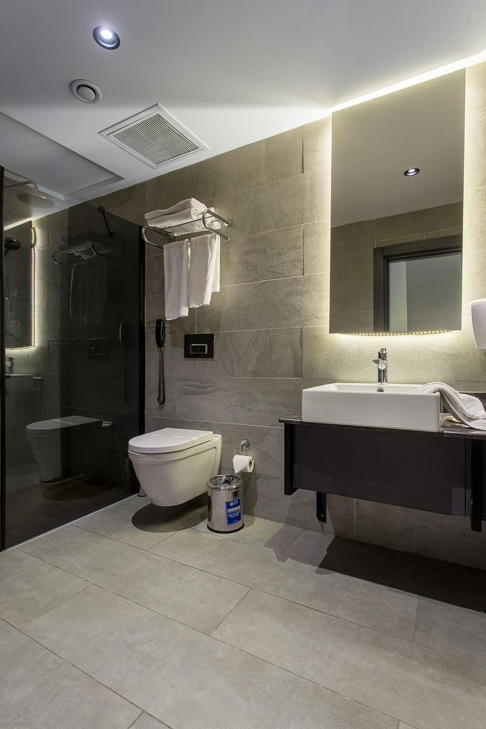 NoxInn Deluxe Hotel