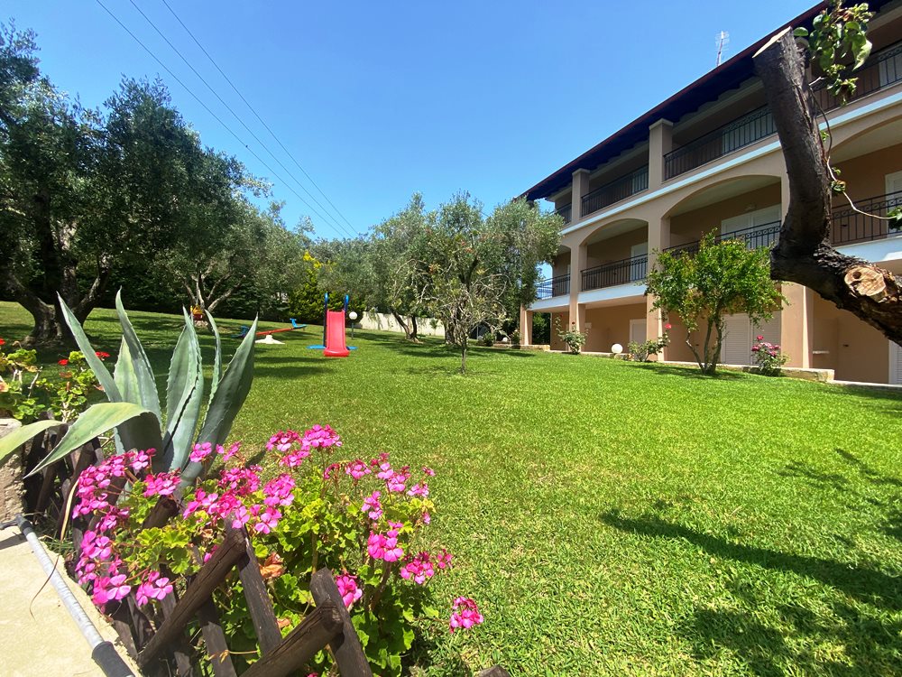 Hotel Aloni ( studiji i apartmani )