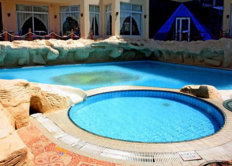King Tut Aqua Park Beach Hotel