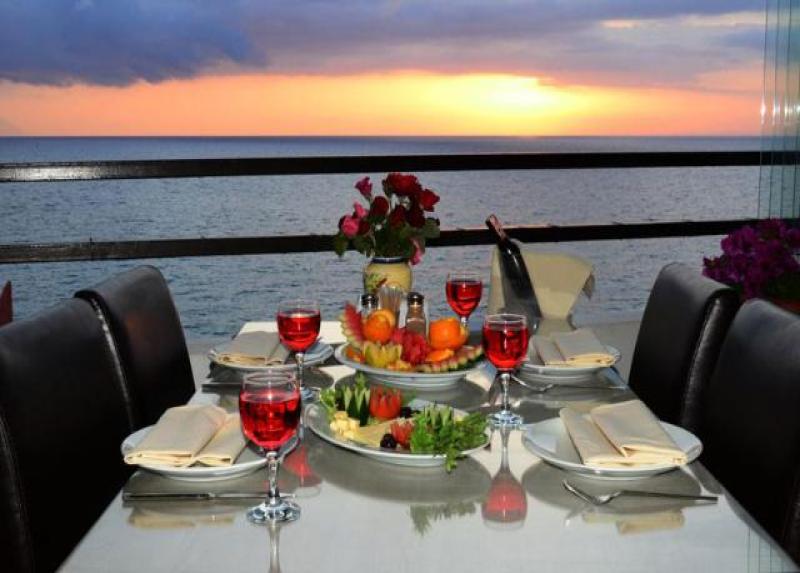 Sunday Beach Hotel