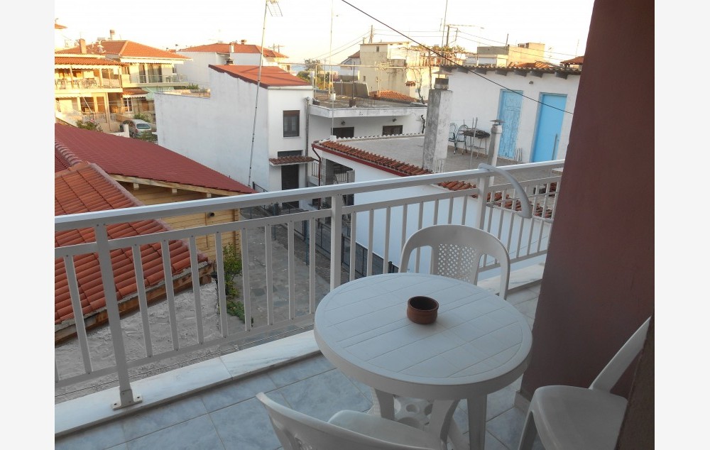 Vila Lemoni studio