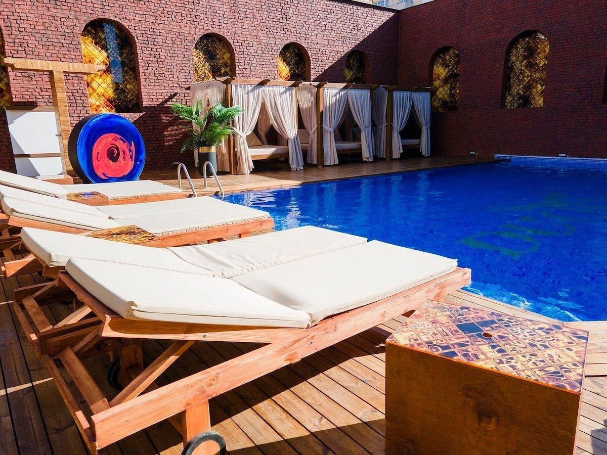 Duqqan Deluxe Hotel