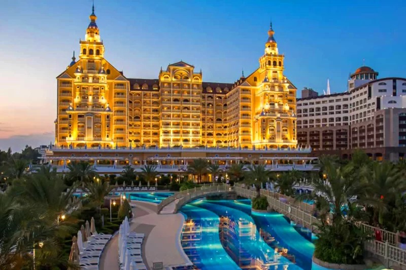 Royal Holiday Palace Hotel