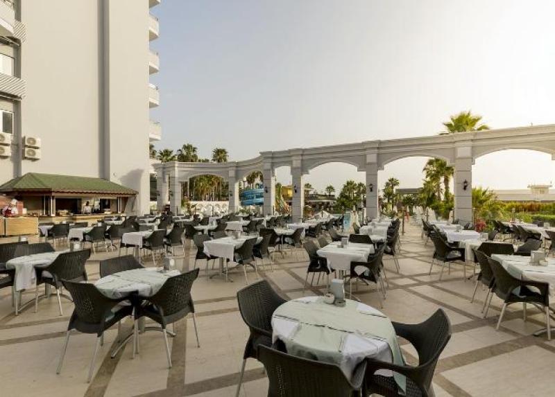 Holiday Garden Resort Hotel