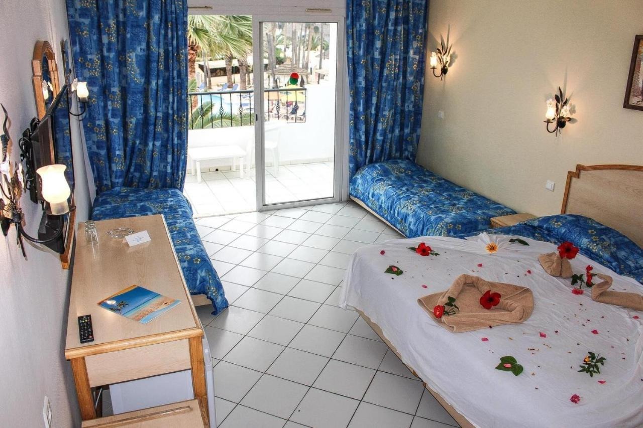 Nesrine Hotel