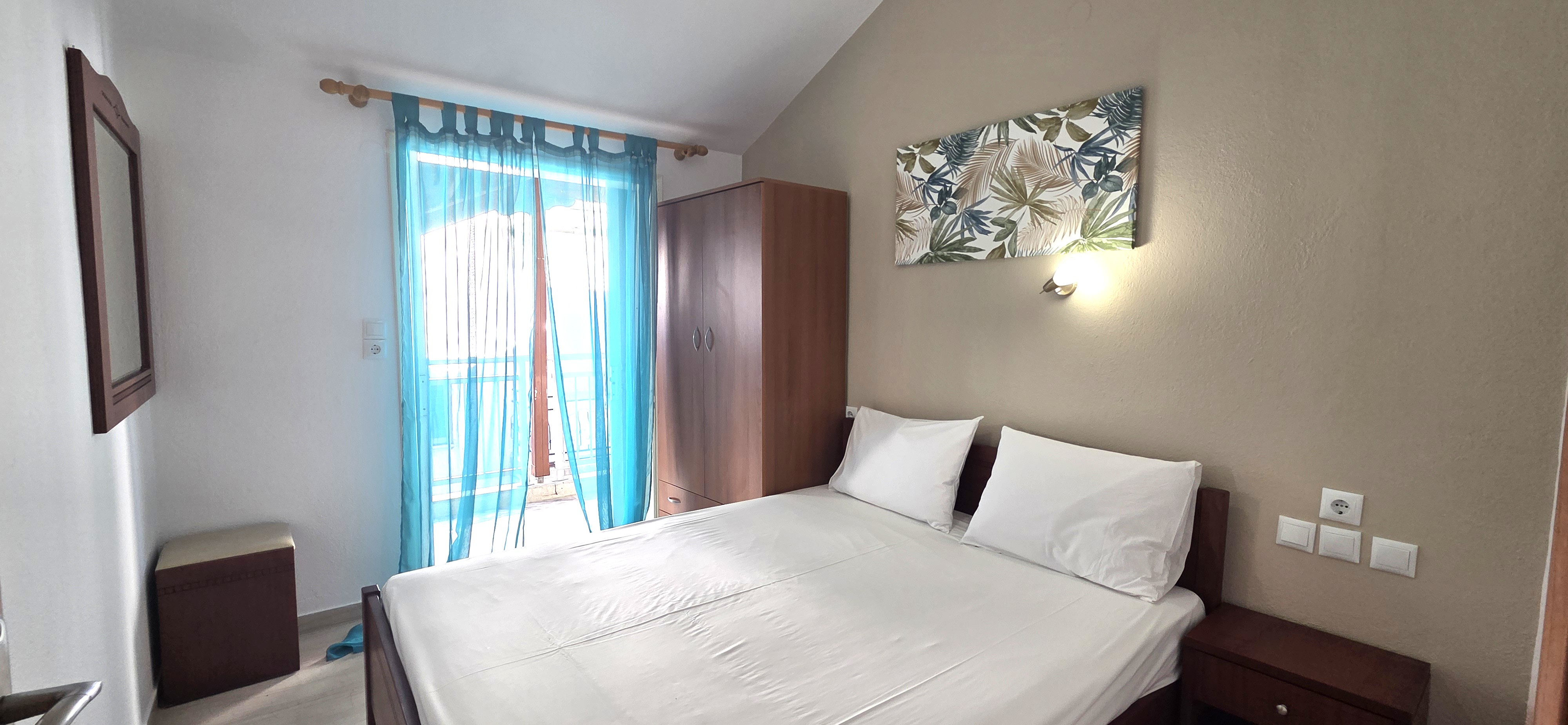 Agakos Apartments