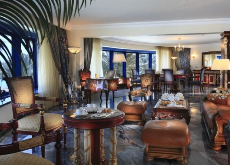 Palm Royal Resort - Soma Bay Hotel