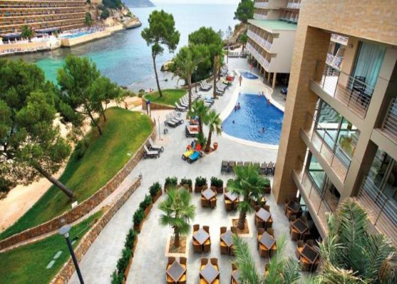 Barcelo Occidental Cala Vinas Hotel