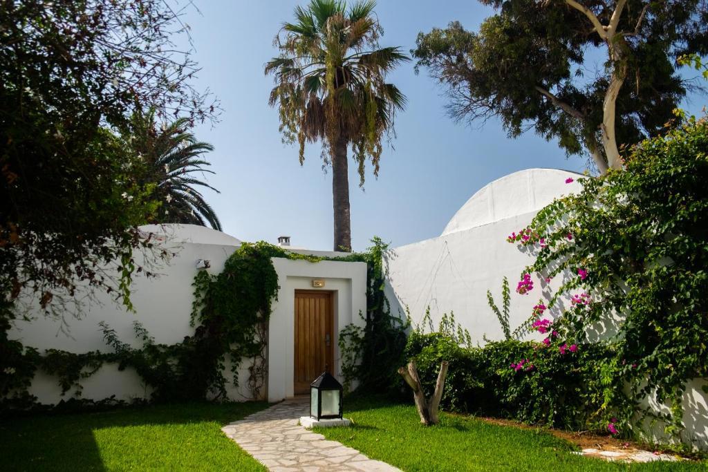 The Orangers Beach Resort & Bungalows