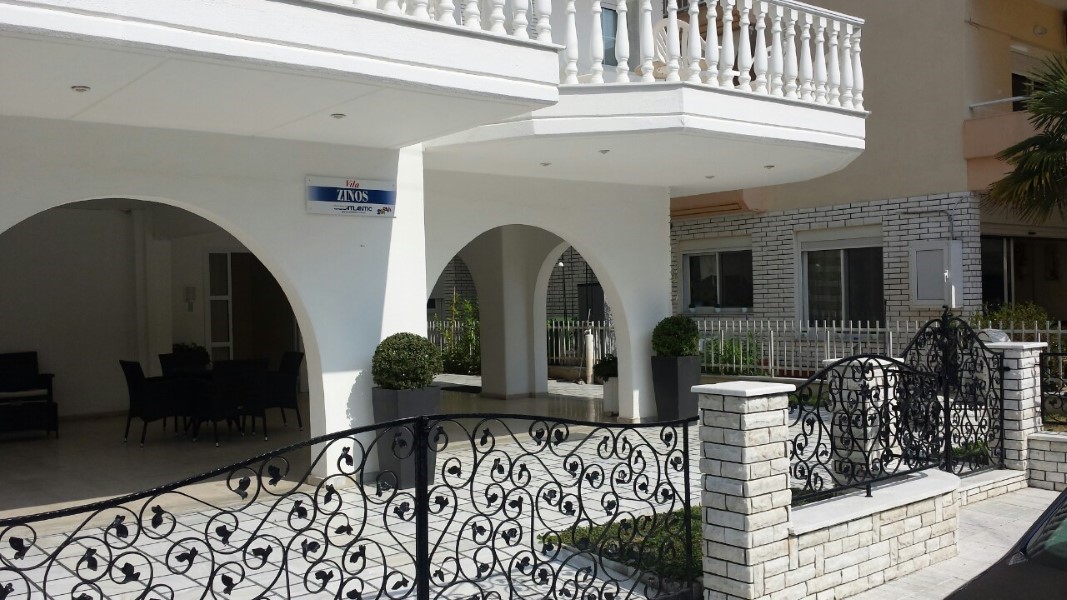 Vila Zinos