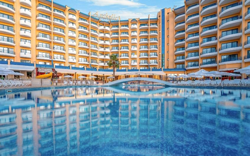 Grifid Arabella Hotel