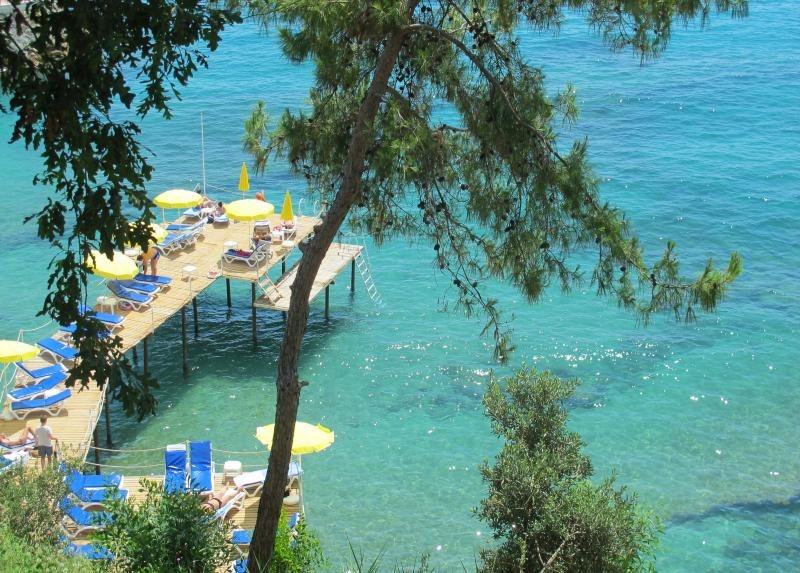 Aska Bayview Hotel