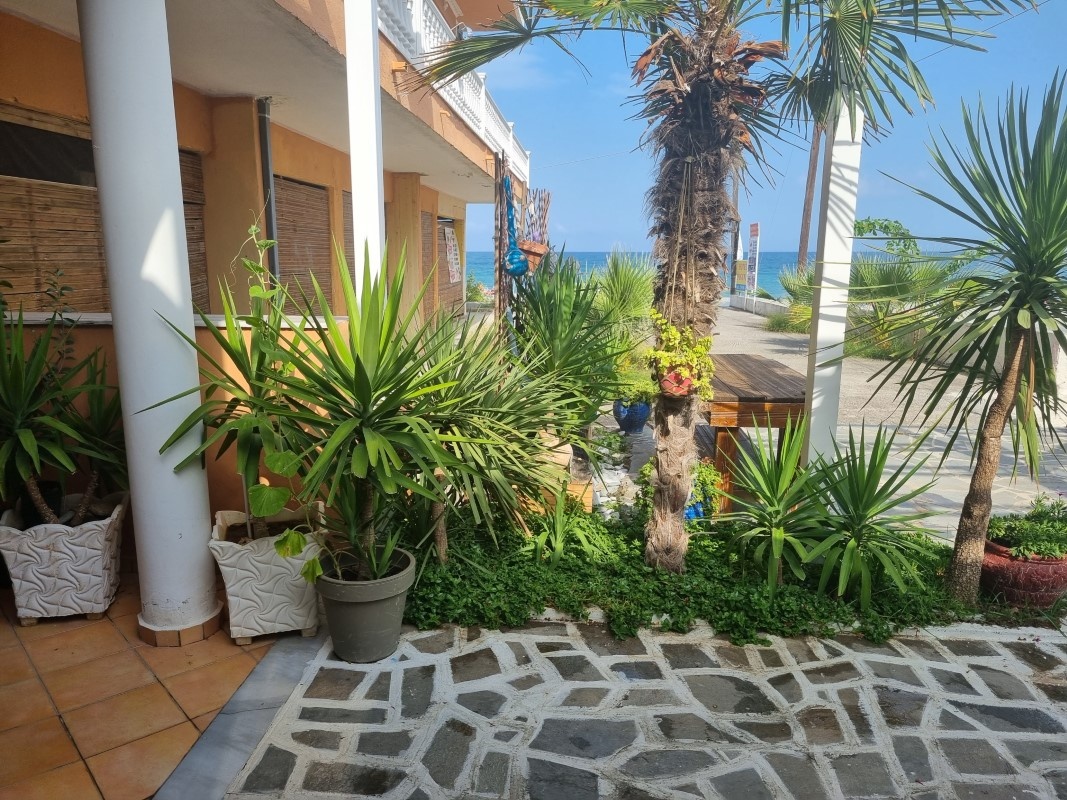 Vila Nikos