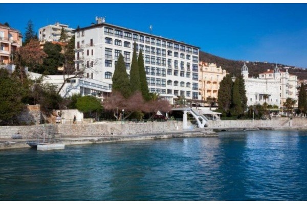 Hotel Kristal