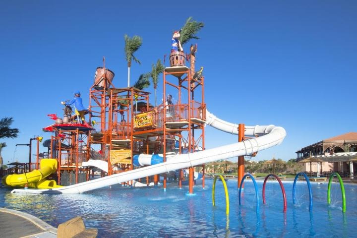 Pick Albatros Aqua Vista Resort