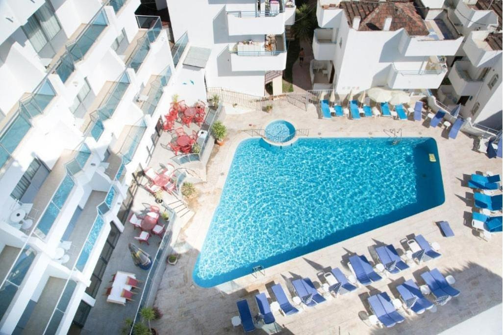 Ponz Boutique Hotel