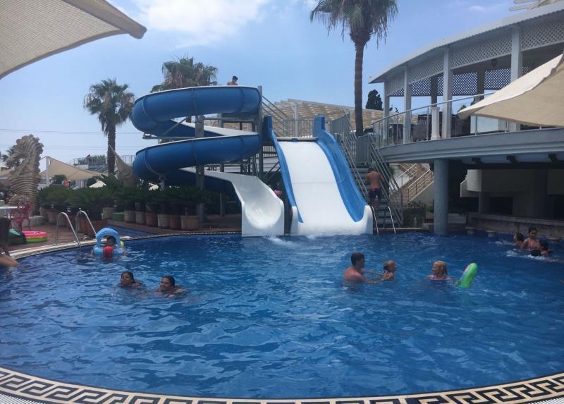 Golden Beach Hotel