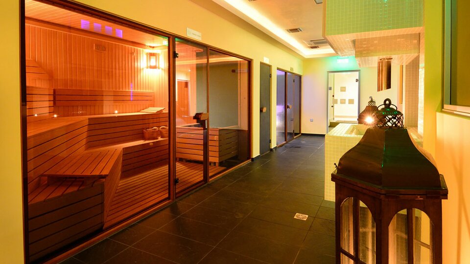 Royal Paradise Beach Resort & Spa