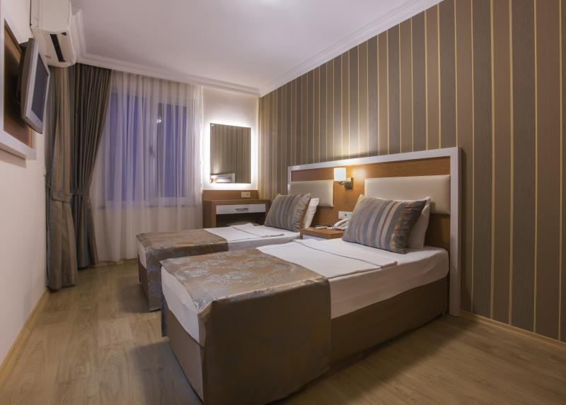 Lonicera City Kleopatra Hotel